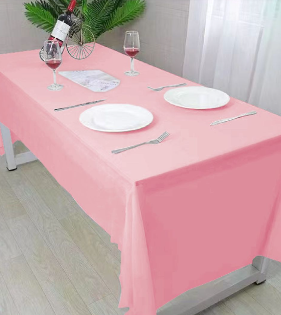 Toalha de Mesa Plástica (137x274cm)