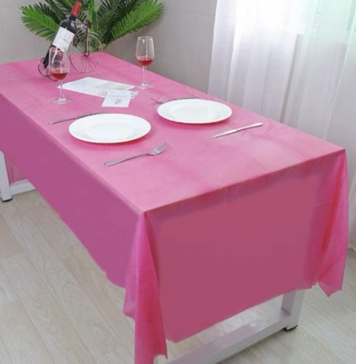 Toalha de Mesa Plástica (137x274cm)